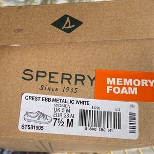 Sperry Crest Ebb Metallic White Sneakers
